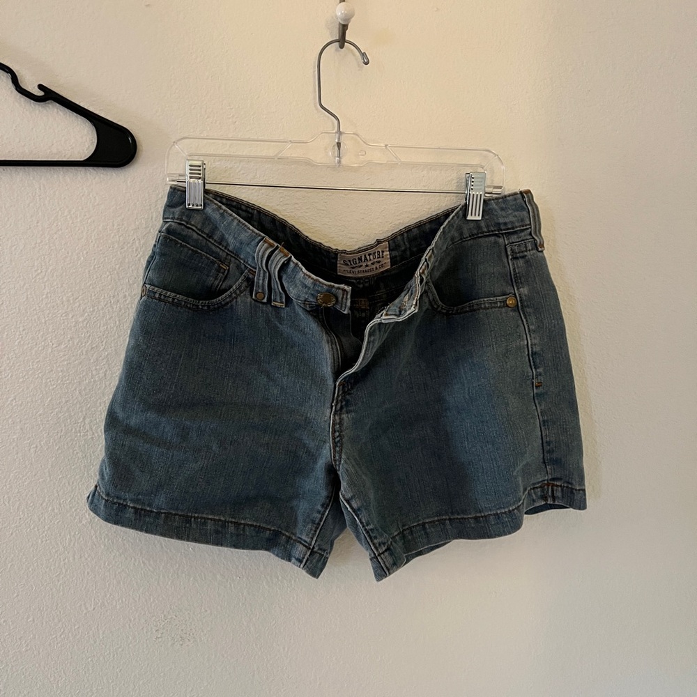 Signature by Levi Strauss Classic Blue Jean Shorts